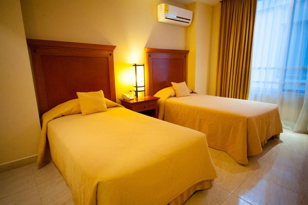 Hotel Magno Tepatitlan ภายนอก รูปภาพ